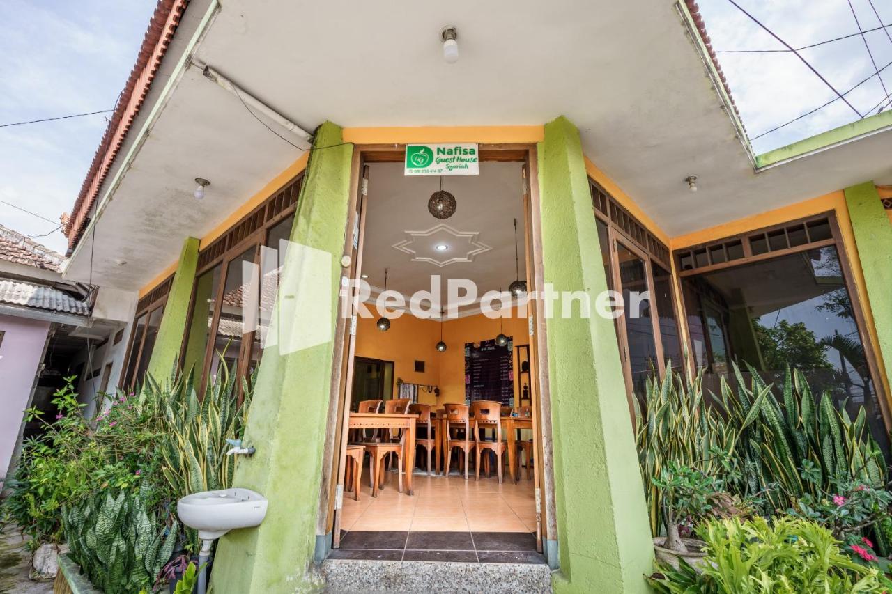 Nafisa Homestay Syariah Near Jatim Park 3 Batu Mitra Reddoorz Malang Exterior foto